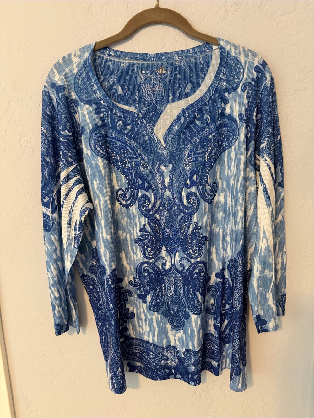 Jane Ashley Blue Paisley-Print Long-Sleeve Top